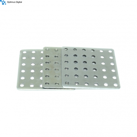 Square Metal Fixing Plate  30x30 mm