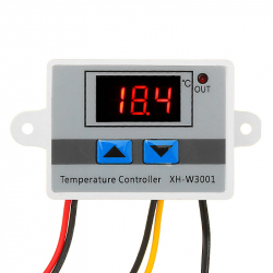 XH-3001 Temperature Controller (DC12V, 10A)